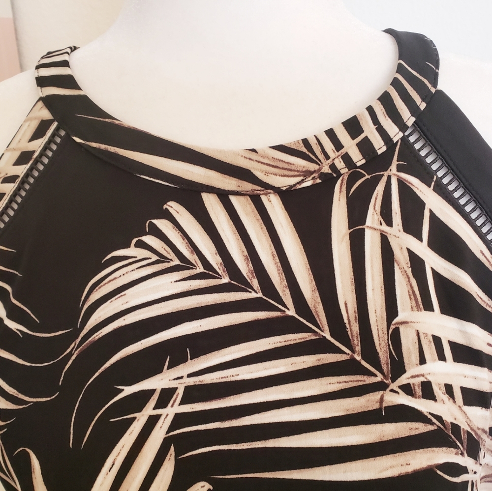 NWT White House Black Market halter top XL - Picture 3 of 4